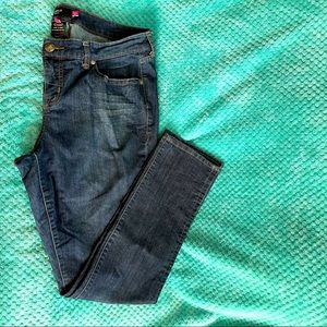 Torrid bombshell skinny jeans